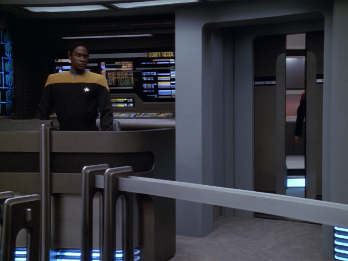 extant_StarTrek_VOY_5x08-NothingHuman_00548.jpg