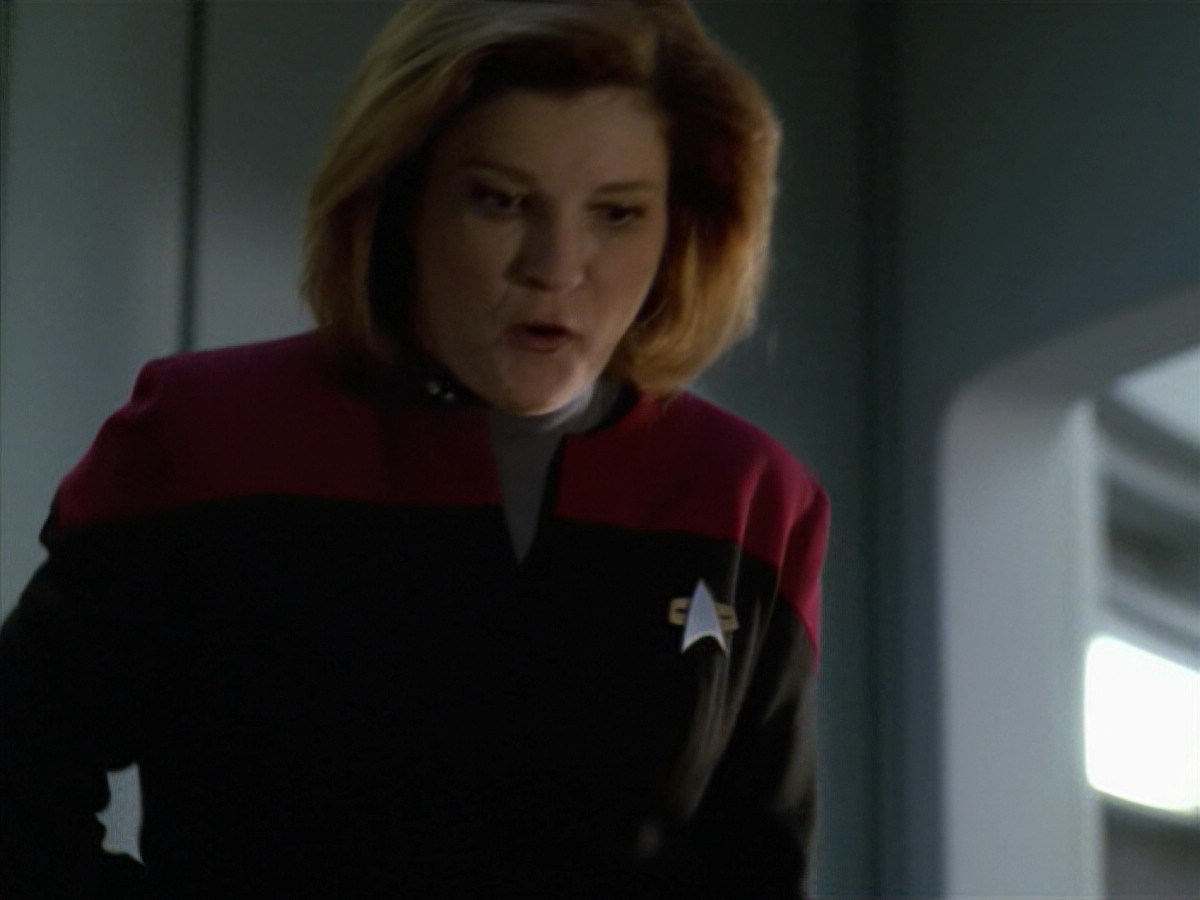 extant_StarTrek_VOY_5x08-NothingHuman_00603.jpg