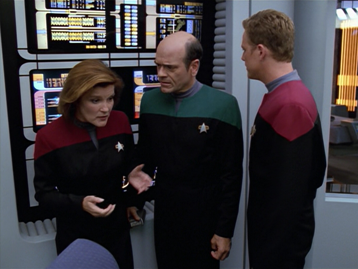 extant_StarTrek_VOY_5x08-NothingHuman_00708.jpg