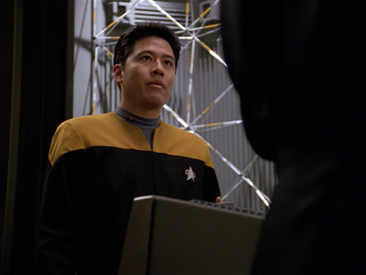 extant_StarTrek_VOY_5x08-NothingHuman_00781.jpg