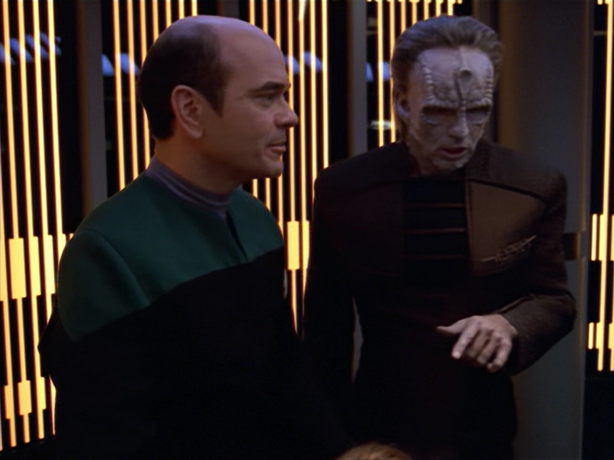 extant_StarTrek_VOY_5x08-NothingHuman_01009.jpg