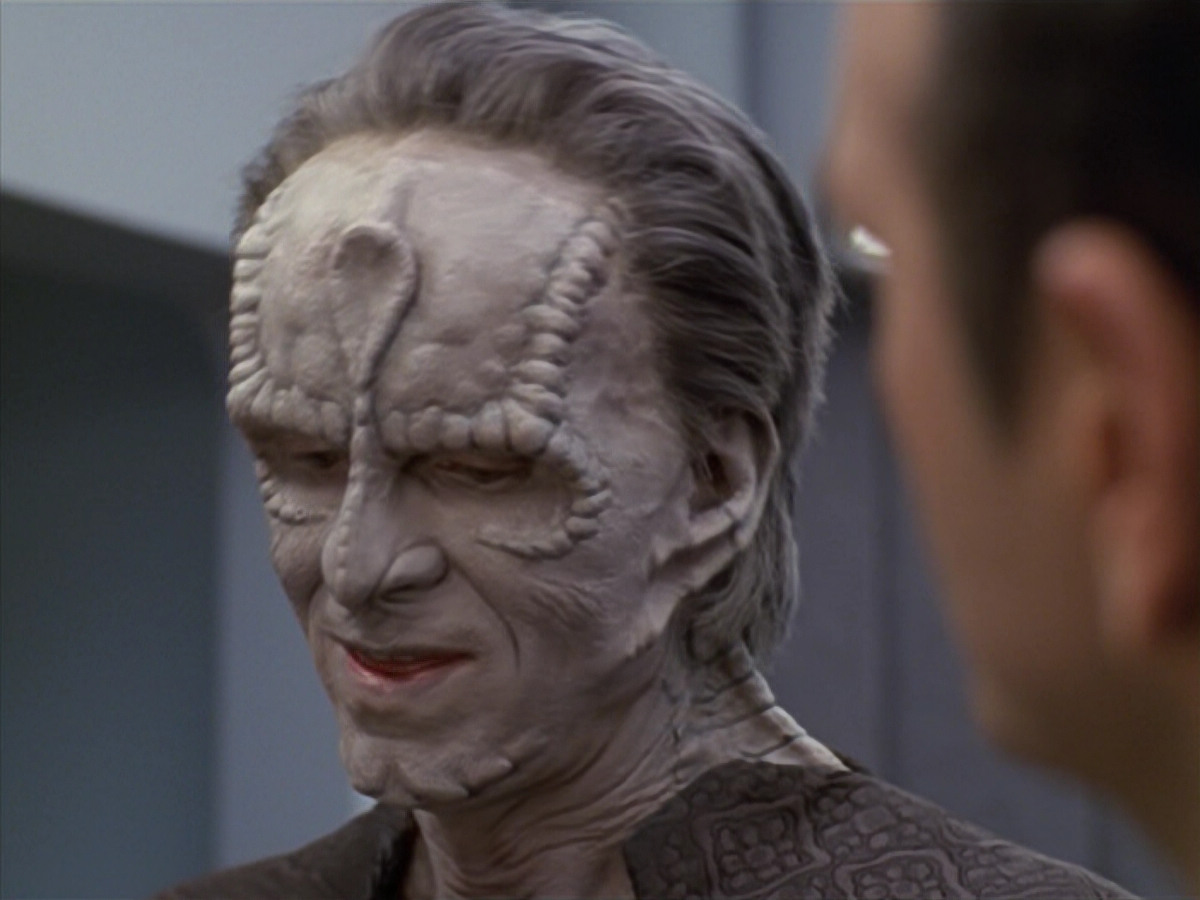 extant_StarTrek_VOY_5x08-NothingHuman_01037.jpg