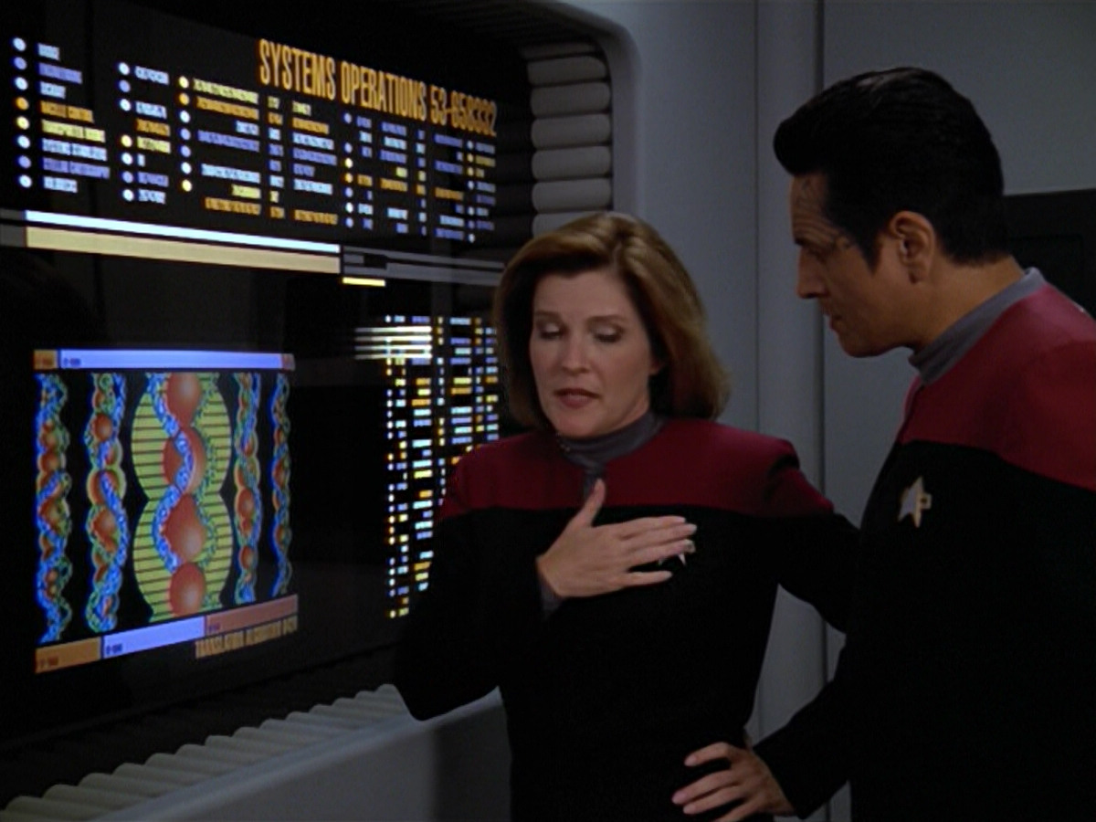 extant_StarTrek_VOY_5x08-NothingHuman_01113.jpg