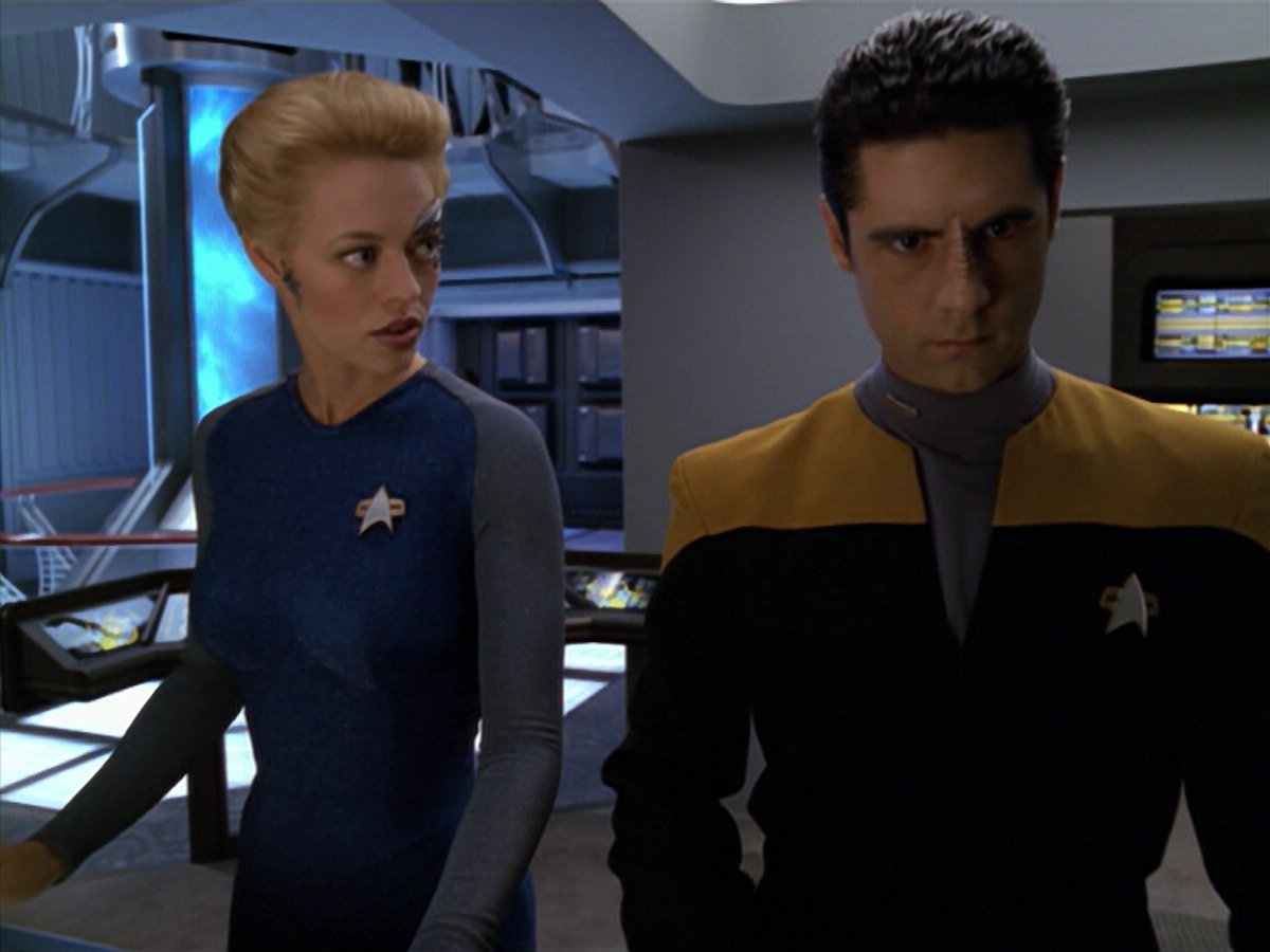 extant_StarTrek_VOY_5x08-NothingHuman_01139.jpg