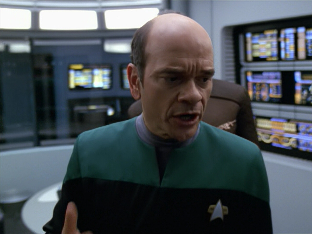 extant_StarTrek_VOY_5x08-NothingHuman_01227.jpg