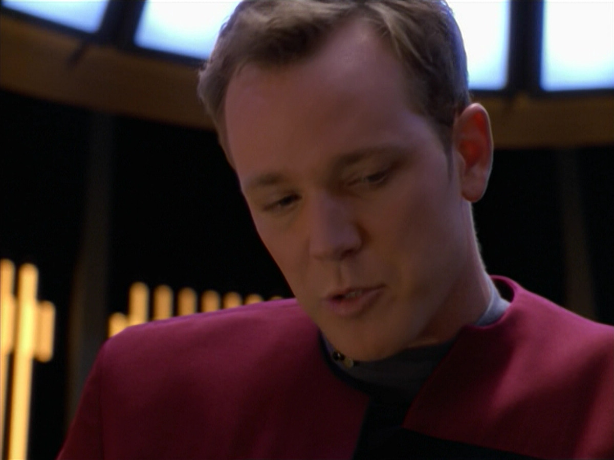 extant_StarTrek_VOY_5x08-NothingHuman_01387.jpg