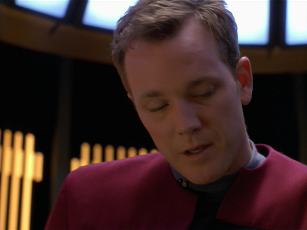 extant_StarTrek_VOY_5x08-NothingHuman_01399.jpg