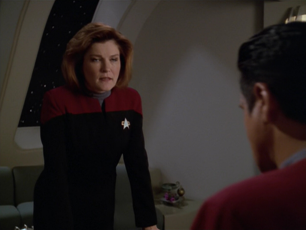 extant_StarTrek_VOY_5x08-NothingHuman_01617.jpg
