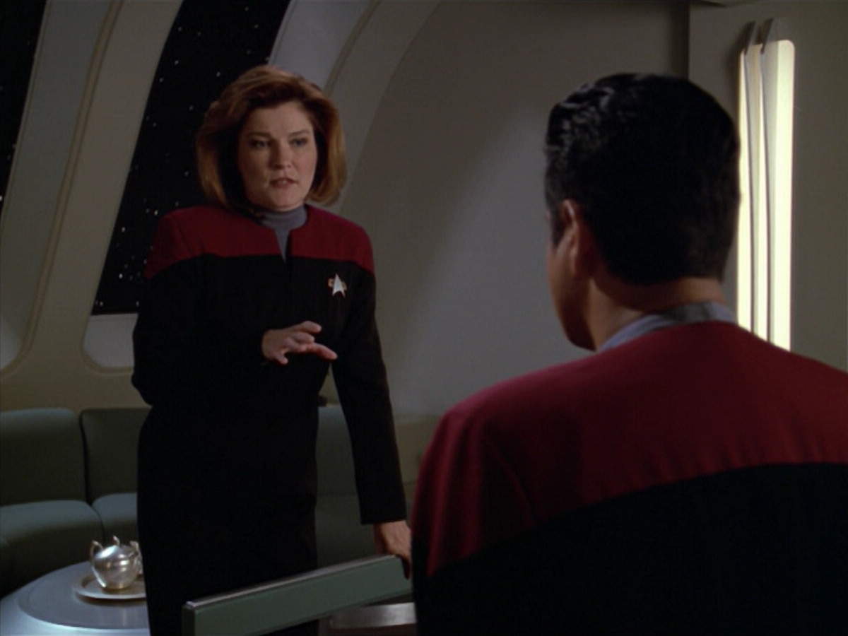 extant_StarTrek_VOY_5x08-NothingHuman_01620.jpg
