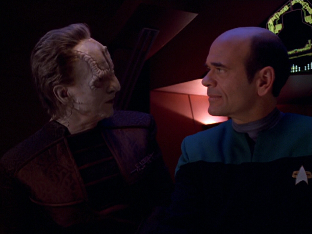 extant_StarTrek_VOY_5x08-NothingHuman_01851.jpg