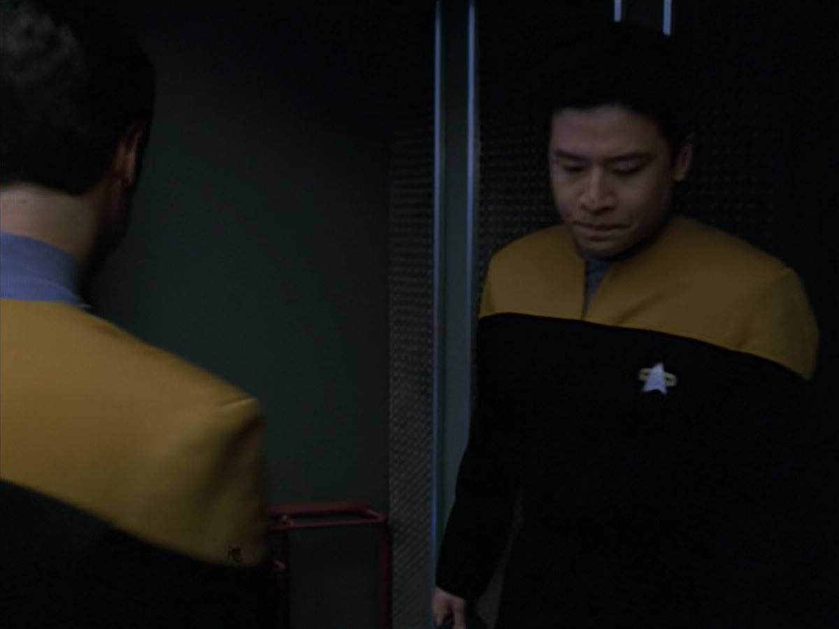 extant_StarTrek_VOY_5x08-NothingHuman_01888.jpg