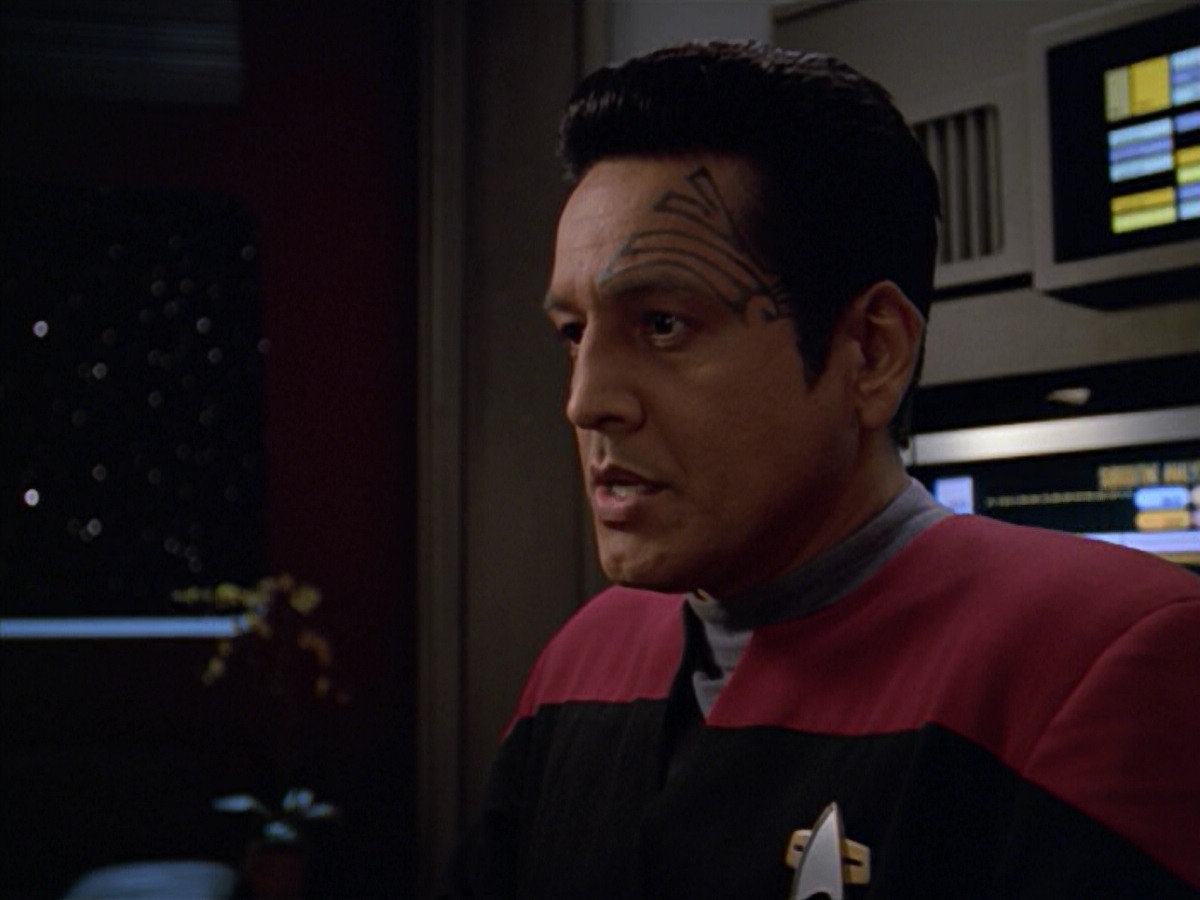 extant_StarTrek_VOY_5x08-NothingHuman_02173.jpg