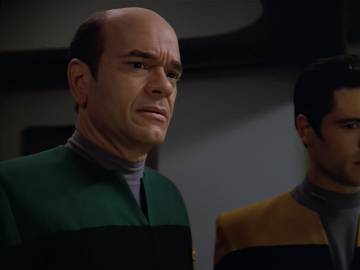 extant_StarTrek_VOY_5x08-NothingHuman_02231.jpg