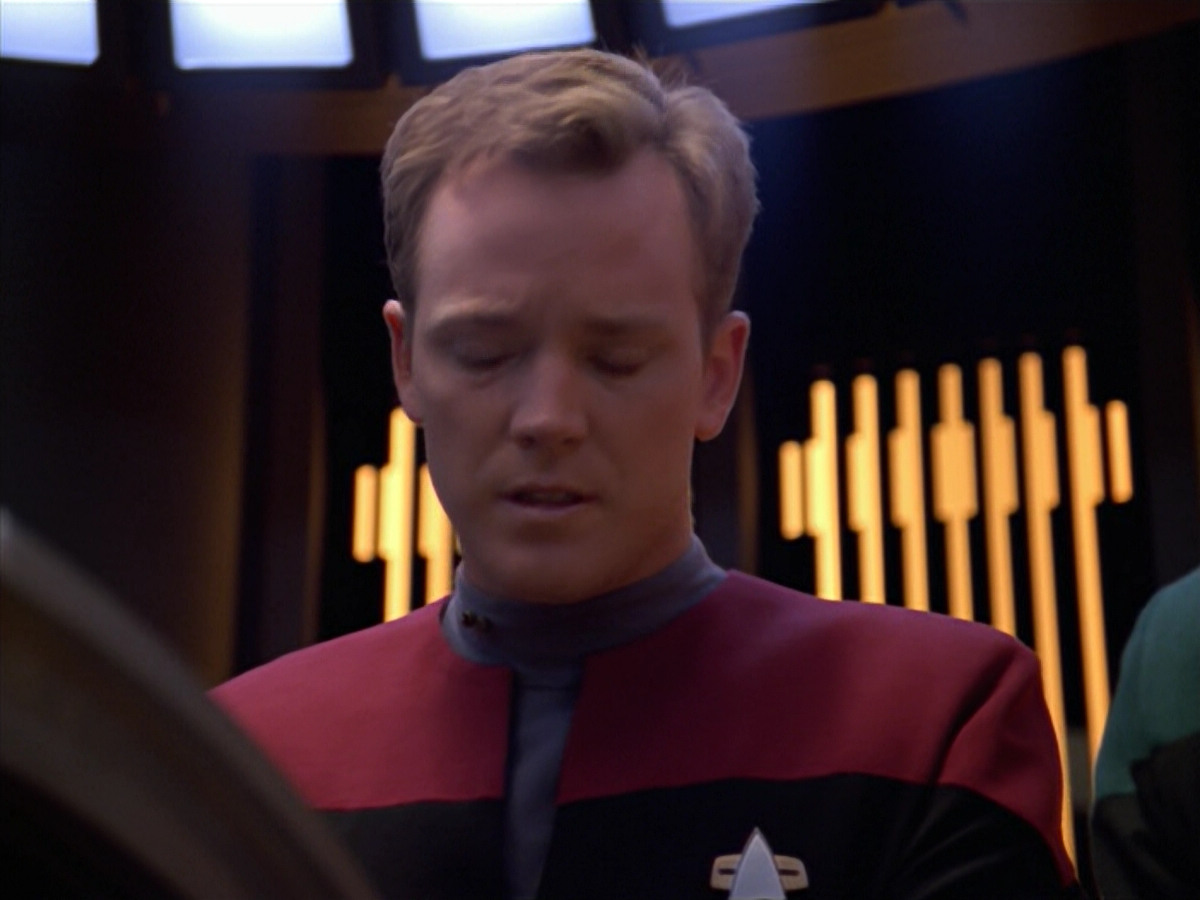 extant_StarTrek_VOY_5x08-NothingHuman_02334.jpg