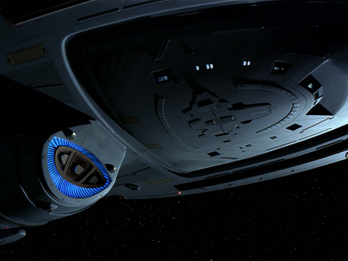 extant_StarTrek_VOY_5x08-NothingHuman_02349.jpg