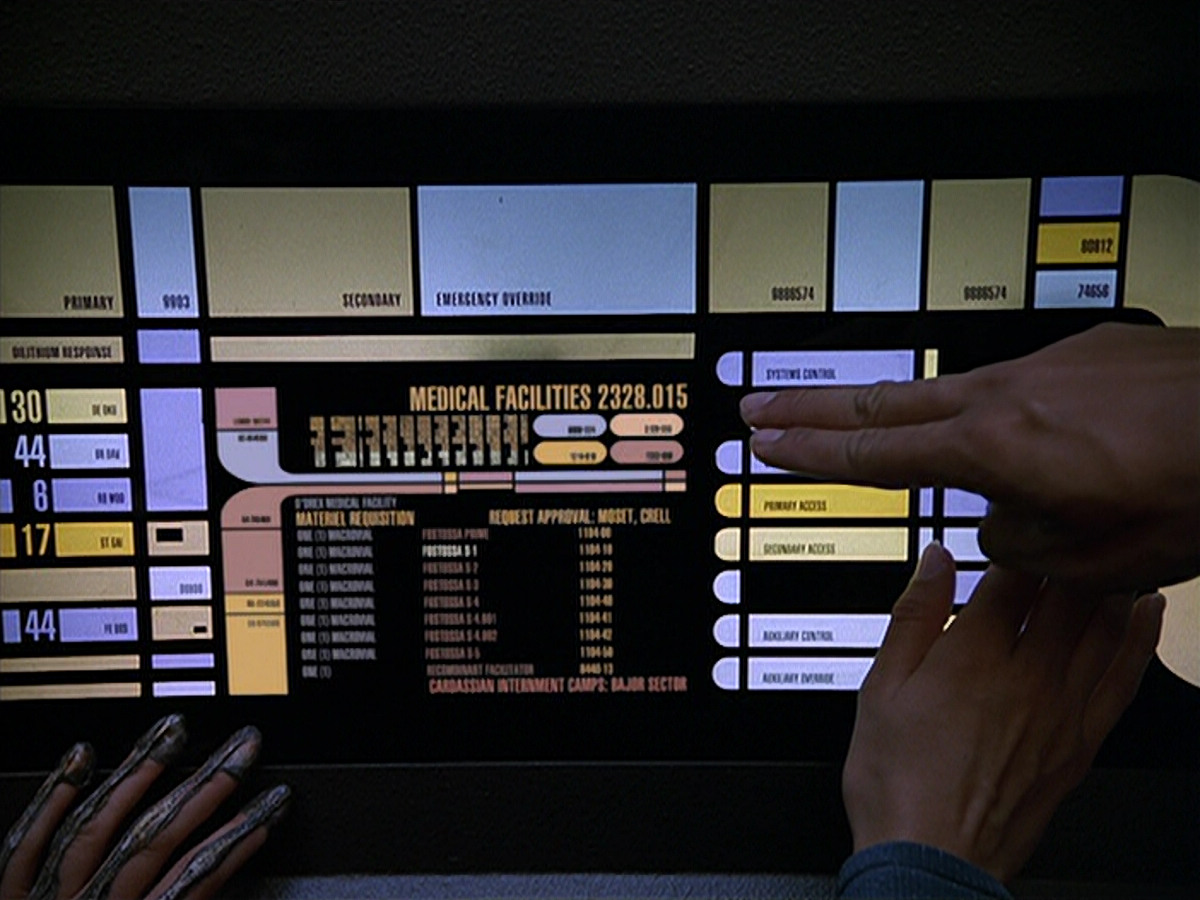 extant_StarTrek_VOY_5x08-NothingHuman_02383.jpg