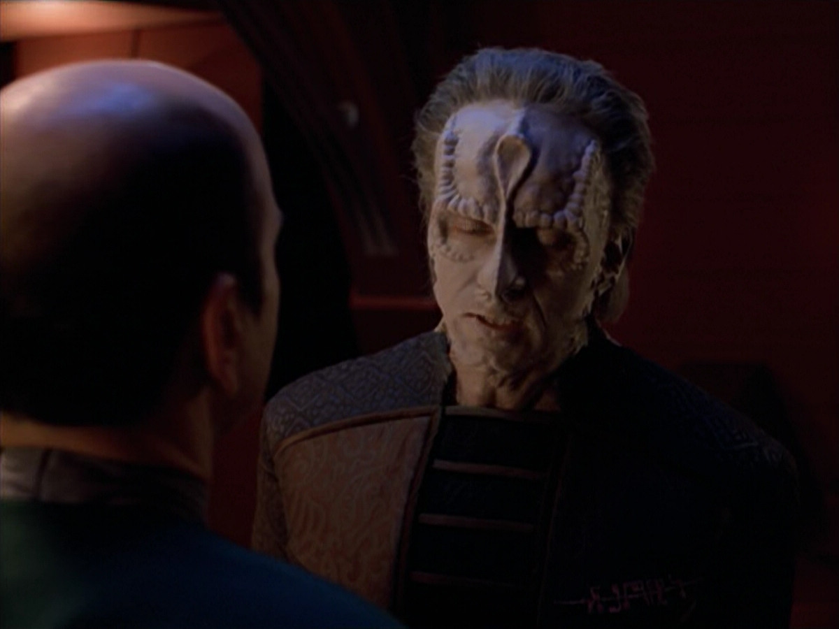 extant_StarTrek_VOY_5x08-NothingHuman_02605.jpg