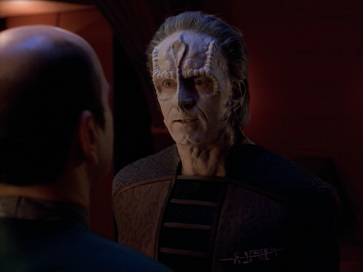 extant_StarTrek_VOY_5x08-NothingHuman_02611.jpg
