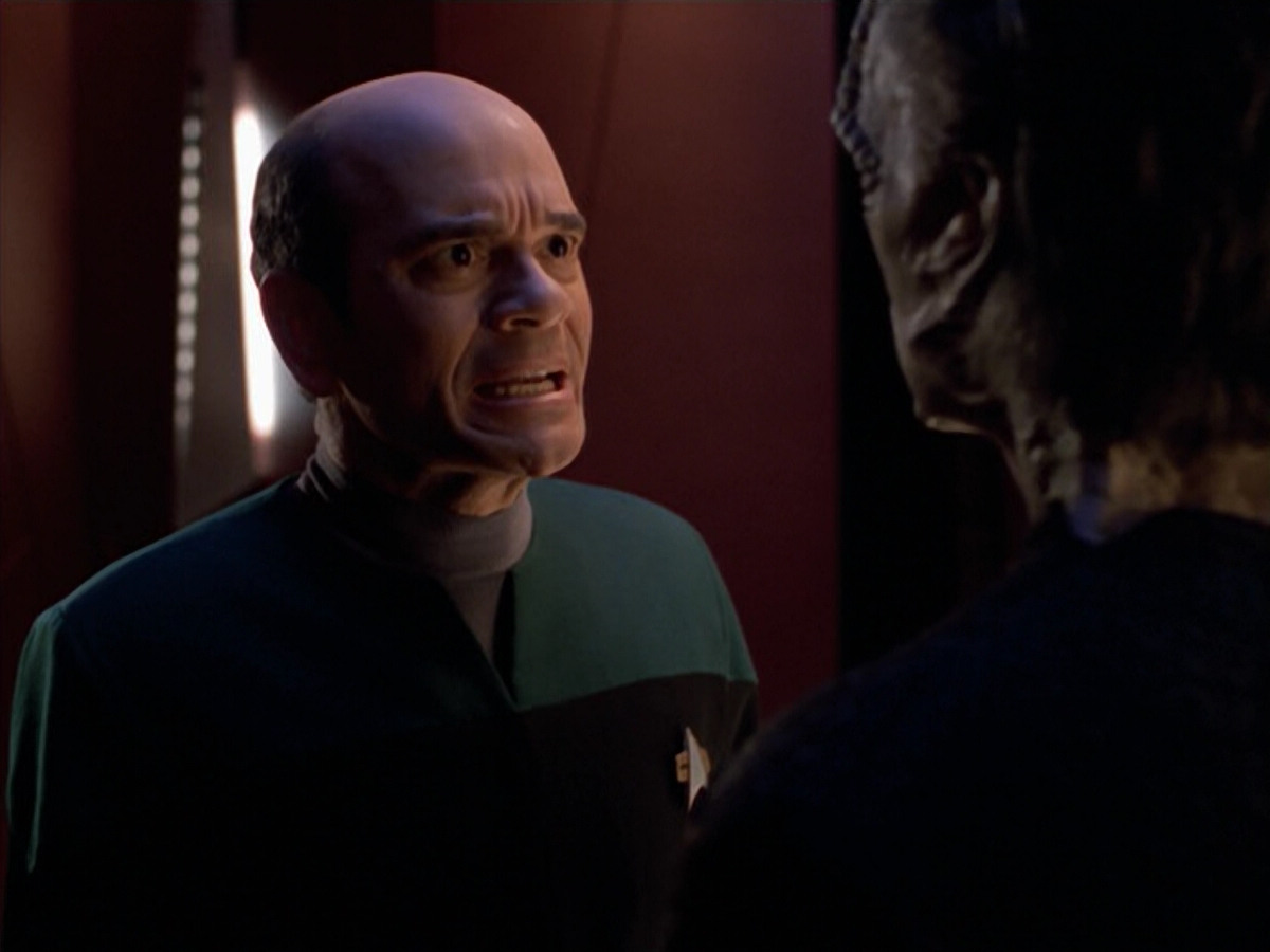 extant_StarTrek_VOY_5x08-NothingHuman_02620.jpg