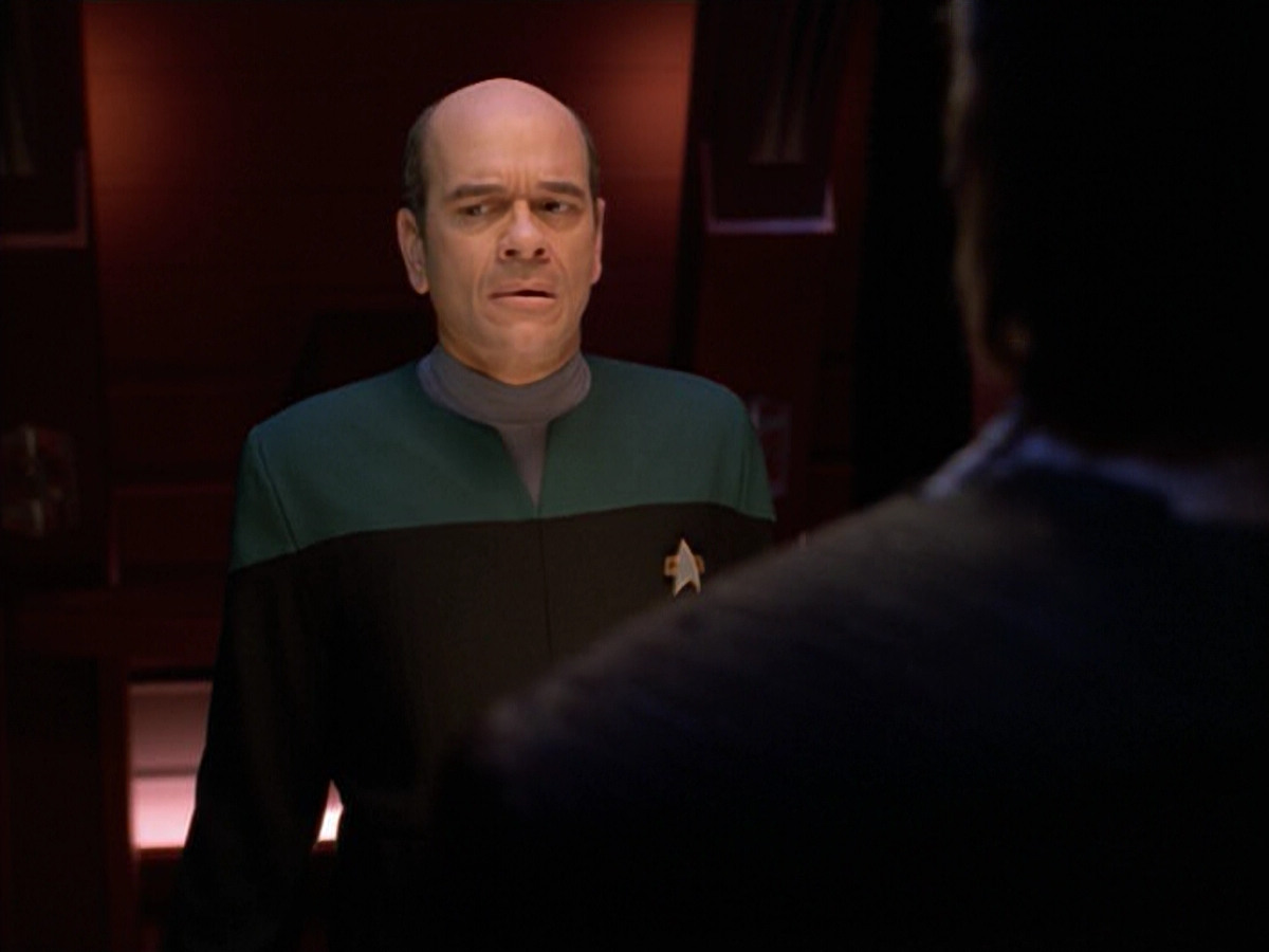 extant_StarTrek_VOY_5x08-NothingHuman_02696.jpg