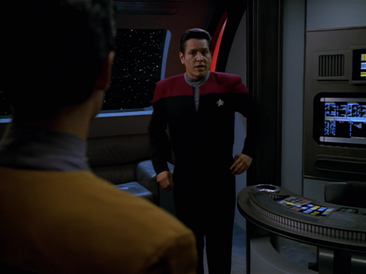 extant_StarTrek_VOY_5x08-NothingHuman_02738.jpg