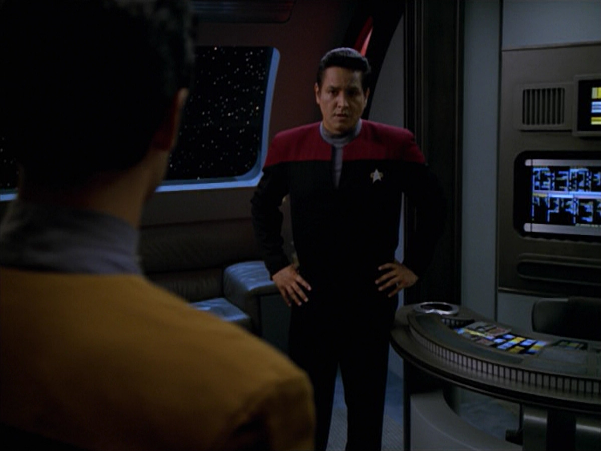 extant_StarTrek_VOY_5x08-NothingHuman_02748.jpg