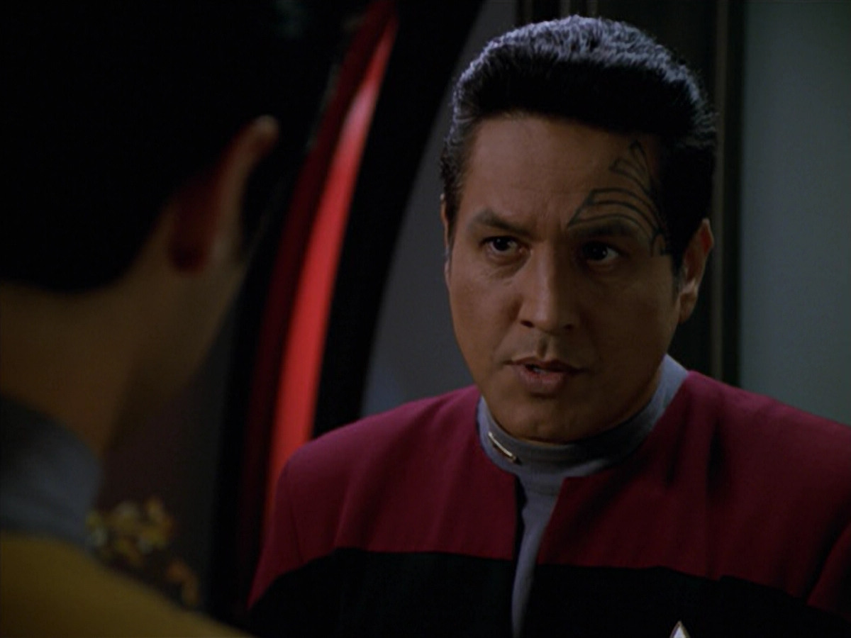 extant_StarTrek_VOY_5x08-NothingHuman_02776.jpg