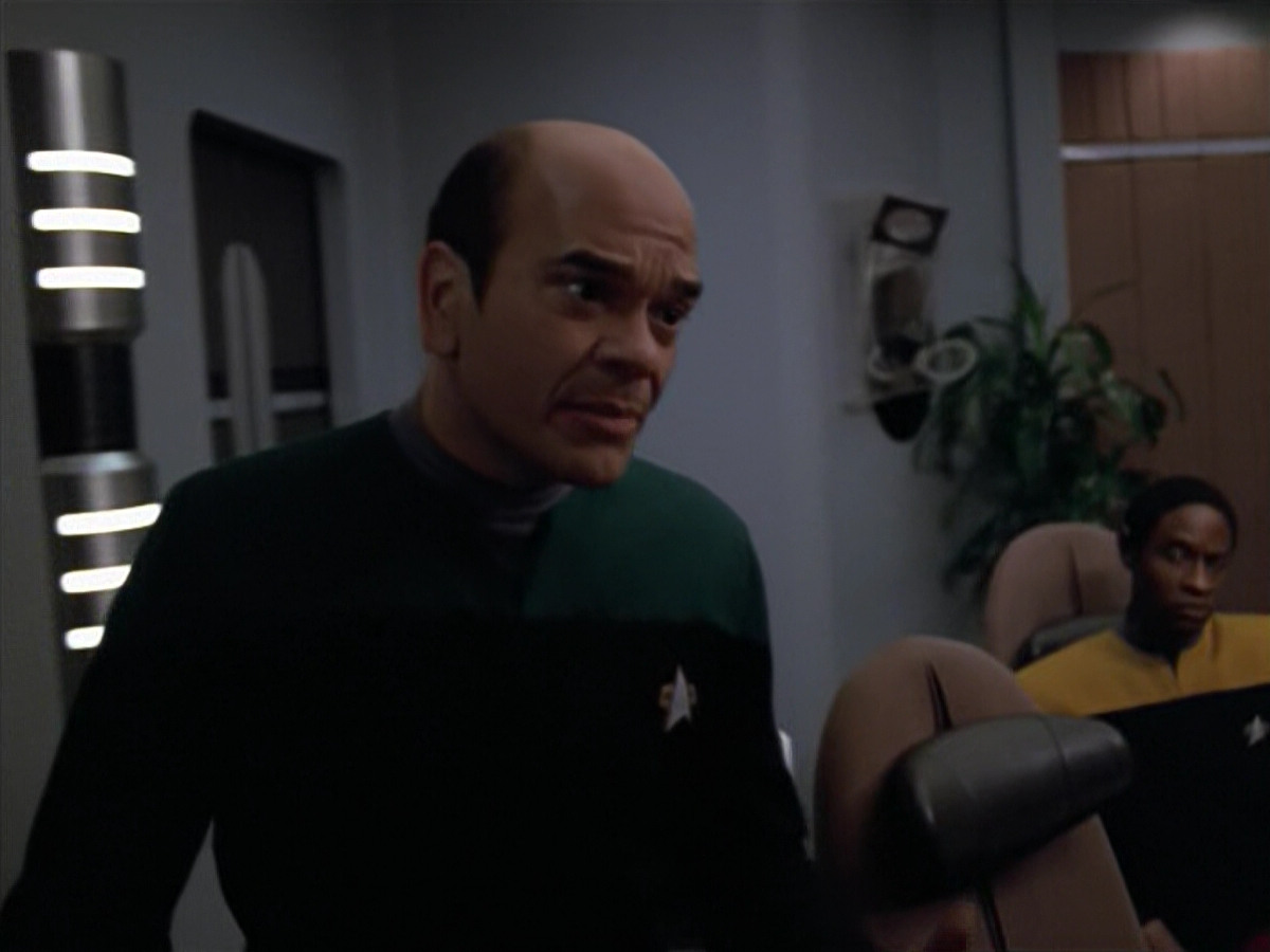 extant_StarTrek_VOY_5x08-NothingHuman_02802.jpg