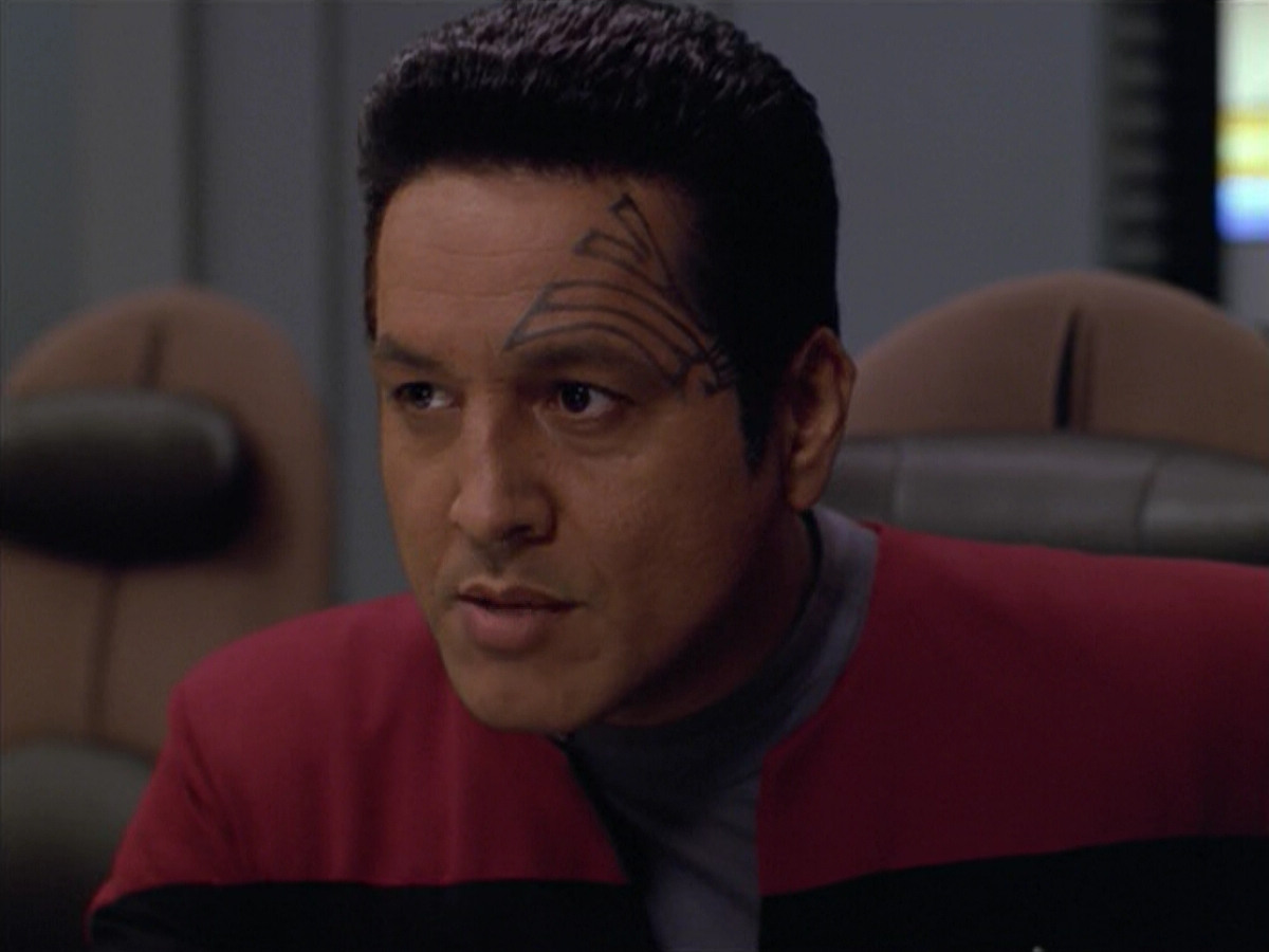 extant_StarTrek_VOY_5x08-NothingHuman_02813.jpg