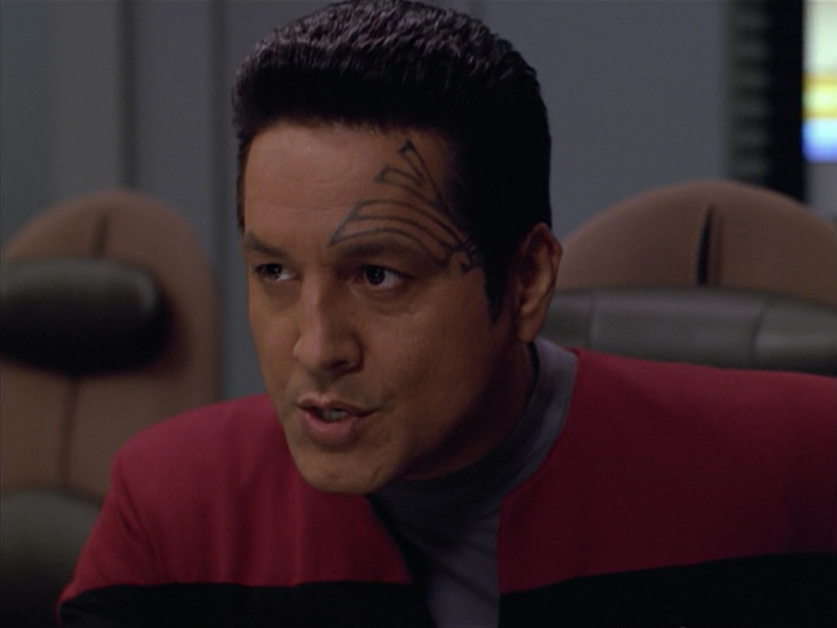 extant_StarTrek_VOY_5x08-NothingHuman_02814.jpg