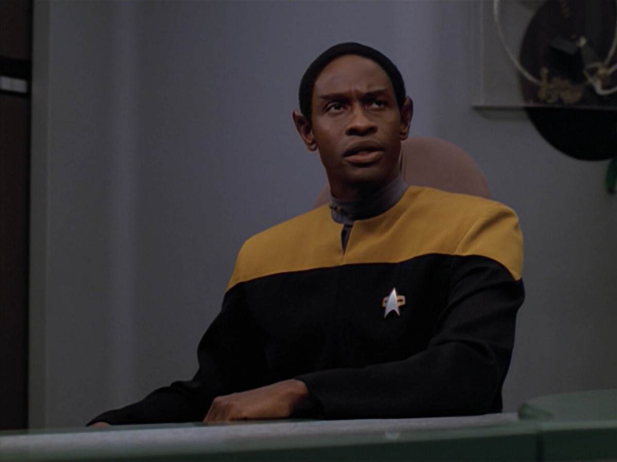 extant_StarTrek_VOY_5x08-NothingHuman_02850.jpg