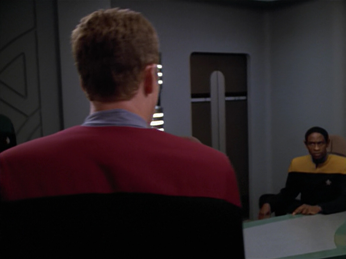 extant_StarTrek_VOY_5x08-NothingHuman_02858.jpg