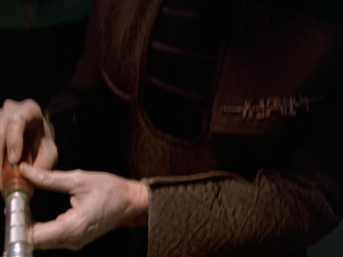 extant_StarTrek_VOY_5x08-NothingHuman_03096.jpg
