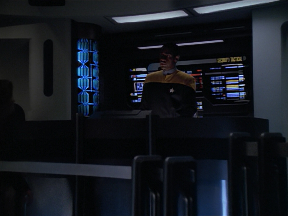 extant_StarTrek_VOY_5x08-NothingHuman_03204.jpg