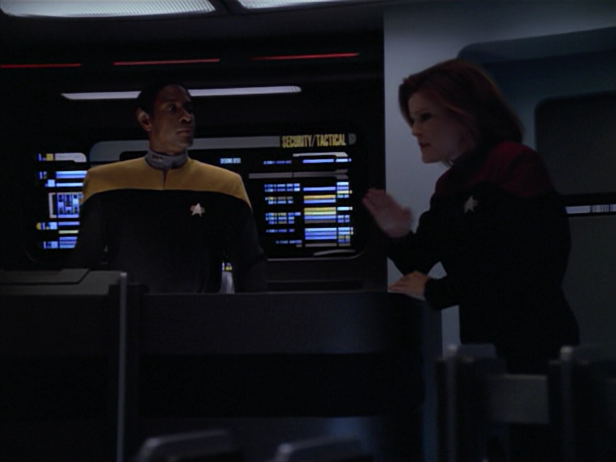 extant_StarTrek_VOY_5x08-NothingHuman_03230.jpg