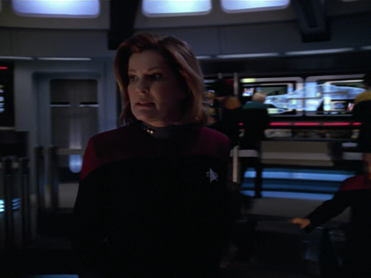 extant_StarTrek_VOY_5x08-NothingHuman_03240.jpg