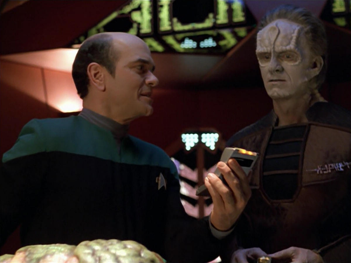 extant_StarTrek_VOY_5x08-NothingHuman_03292.jpg