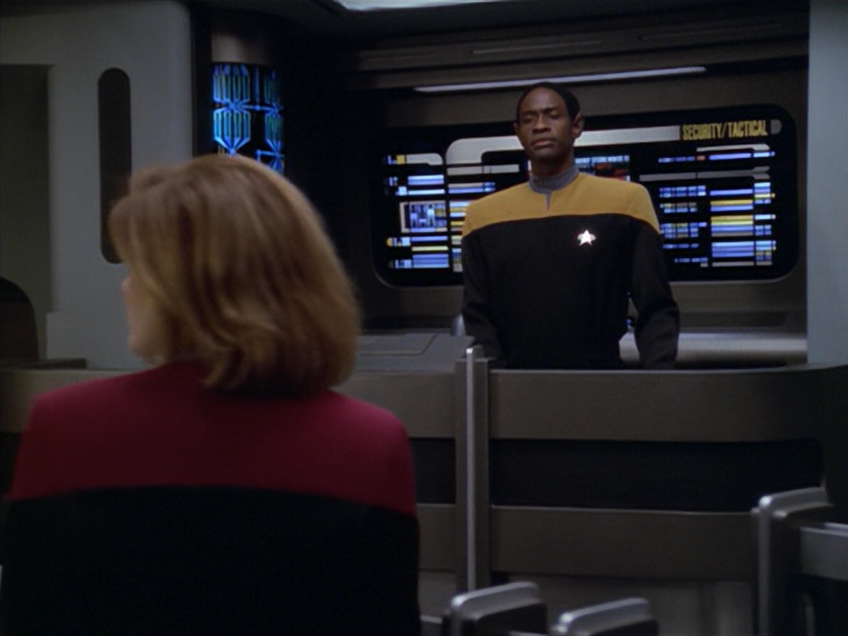 extant_StarTrek_VOY_5x08-NothingHuman_03313.jpg