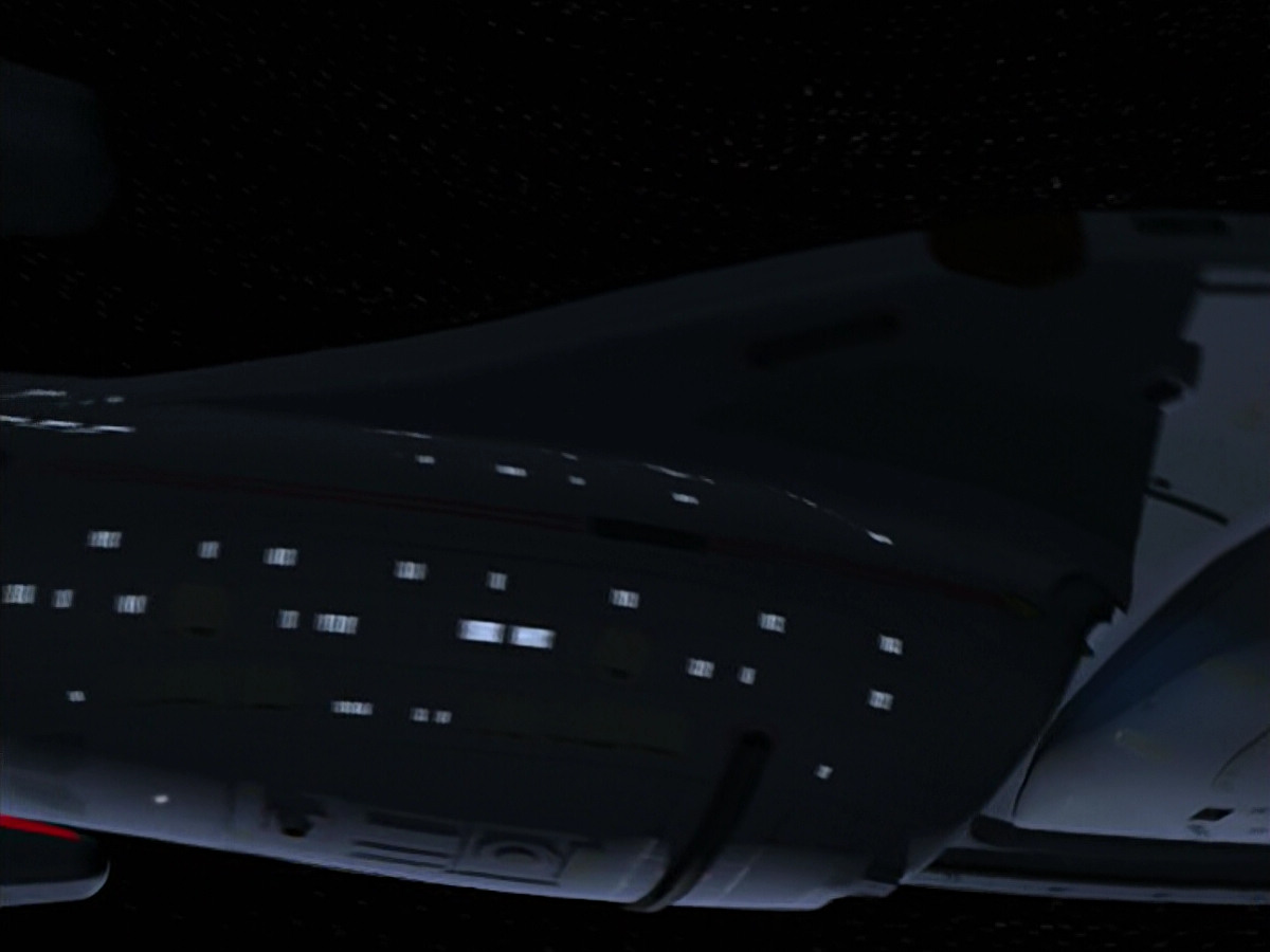 extant_StarTrek_VOY_5x08-NothingHuman_03329.jpg