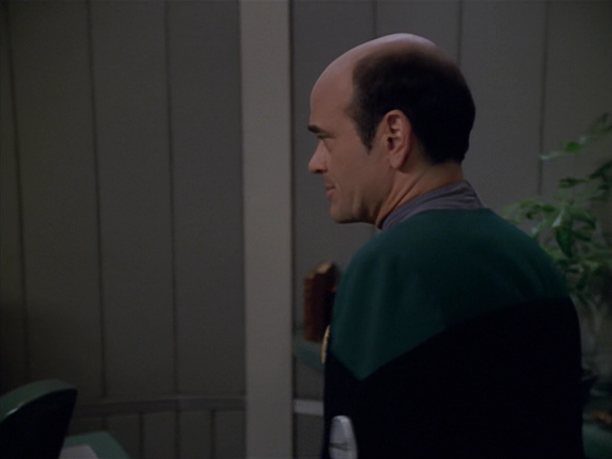 extant_StarTrek_VOY_5x08-NothingHuman_03340.jpg
