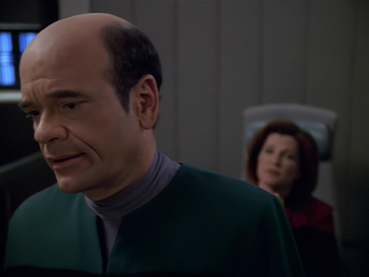 extant_StarTrek_VOY_5x08-NothingHuman_03361.jpg