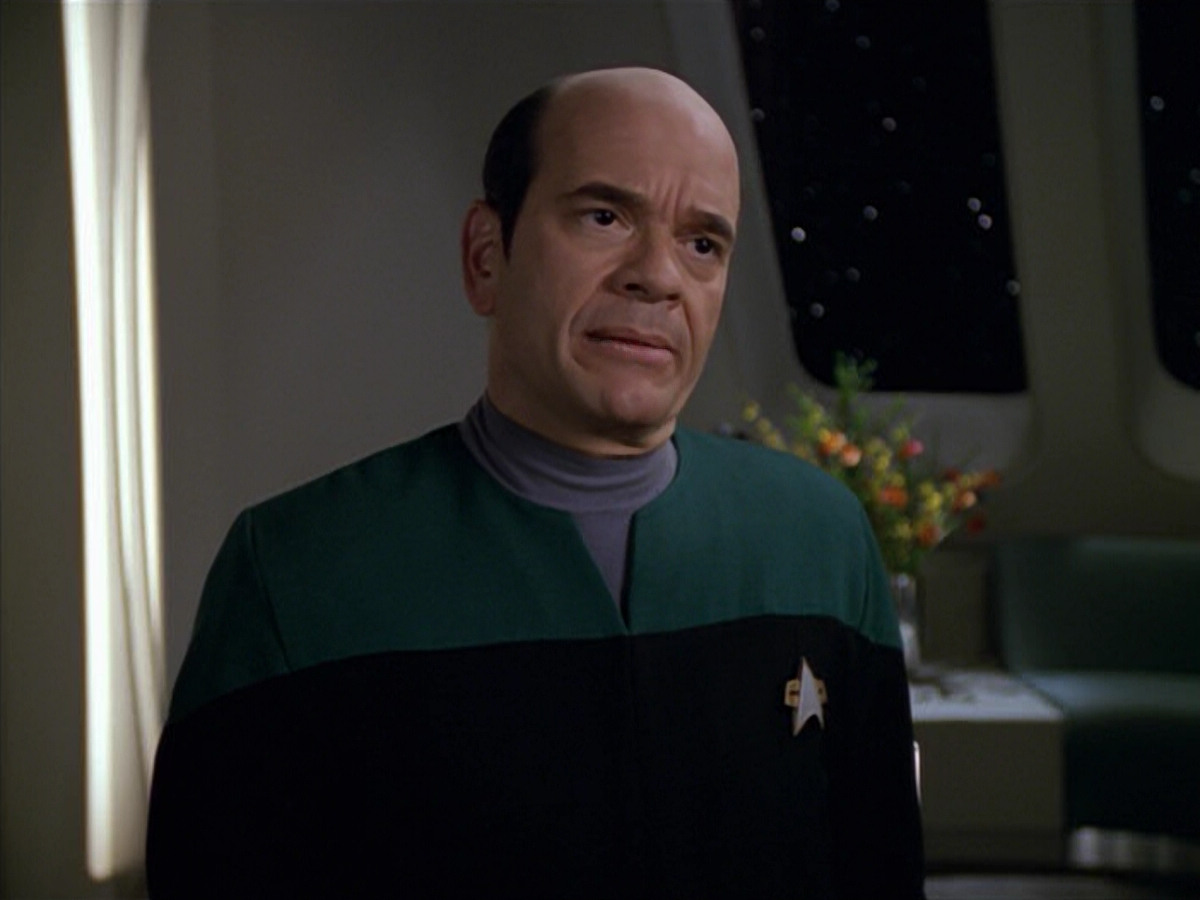 extant_StarTrek_VOY_5x08-NothingHuman_03376.jpg