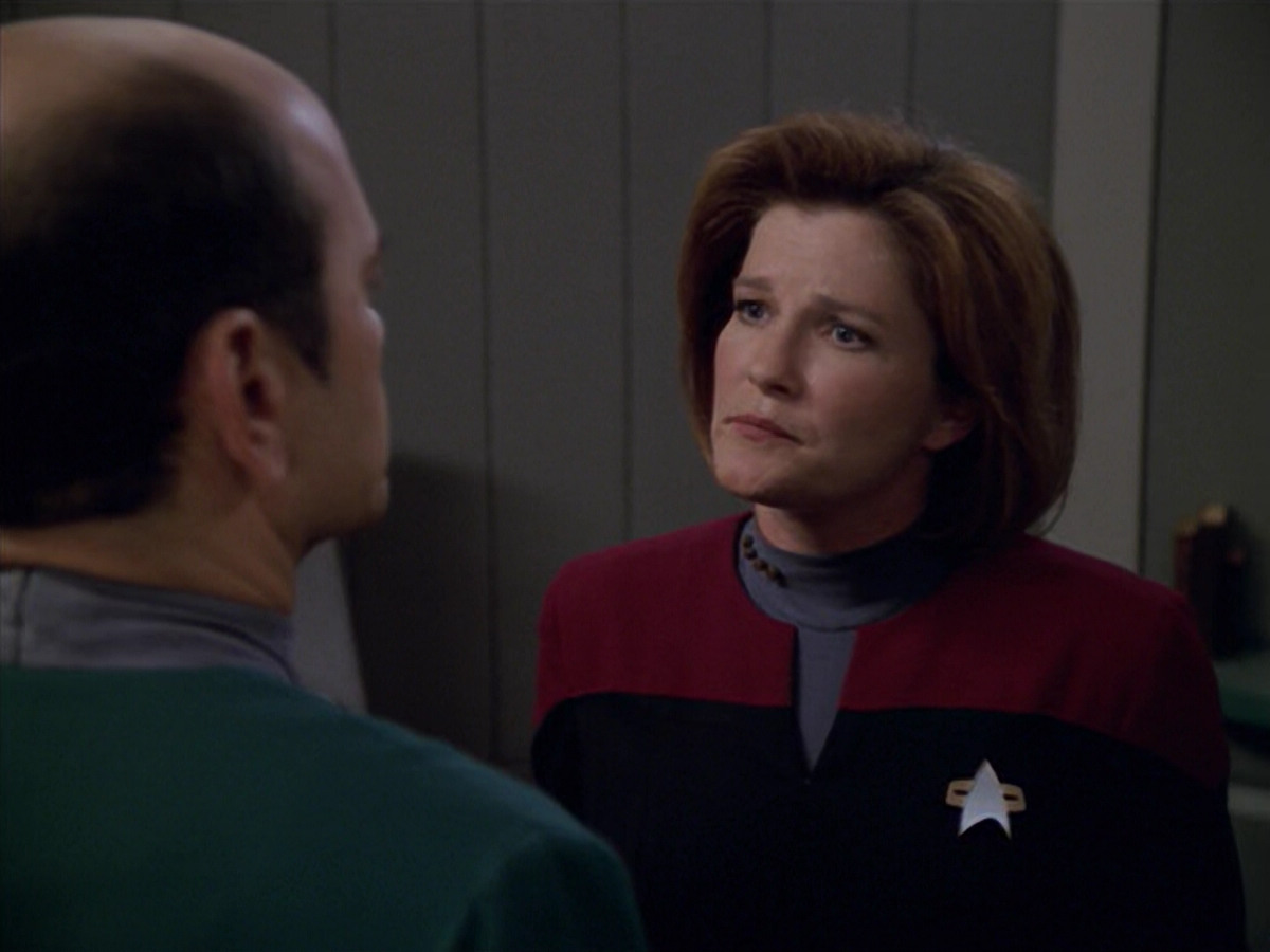 extant_StarTrek_VOY_5x08-NothingHuman_03398.jpg