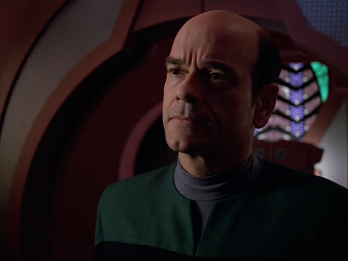 extant_StarTrek_VOY_5x08-NothingHuman_03564.jpg