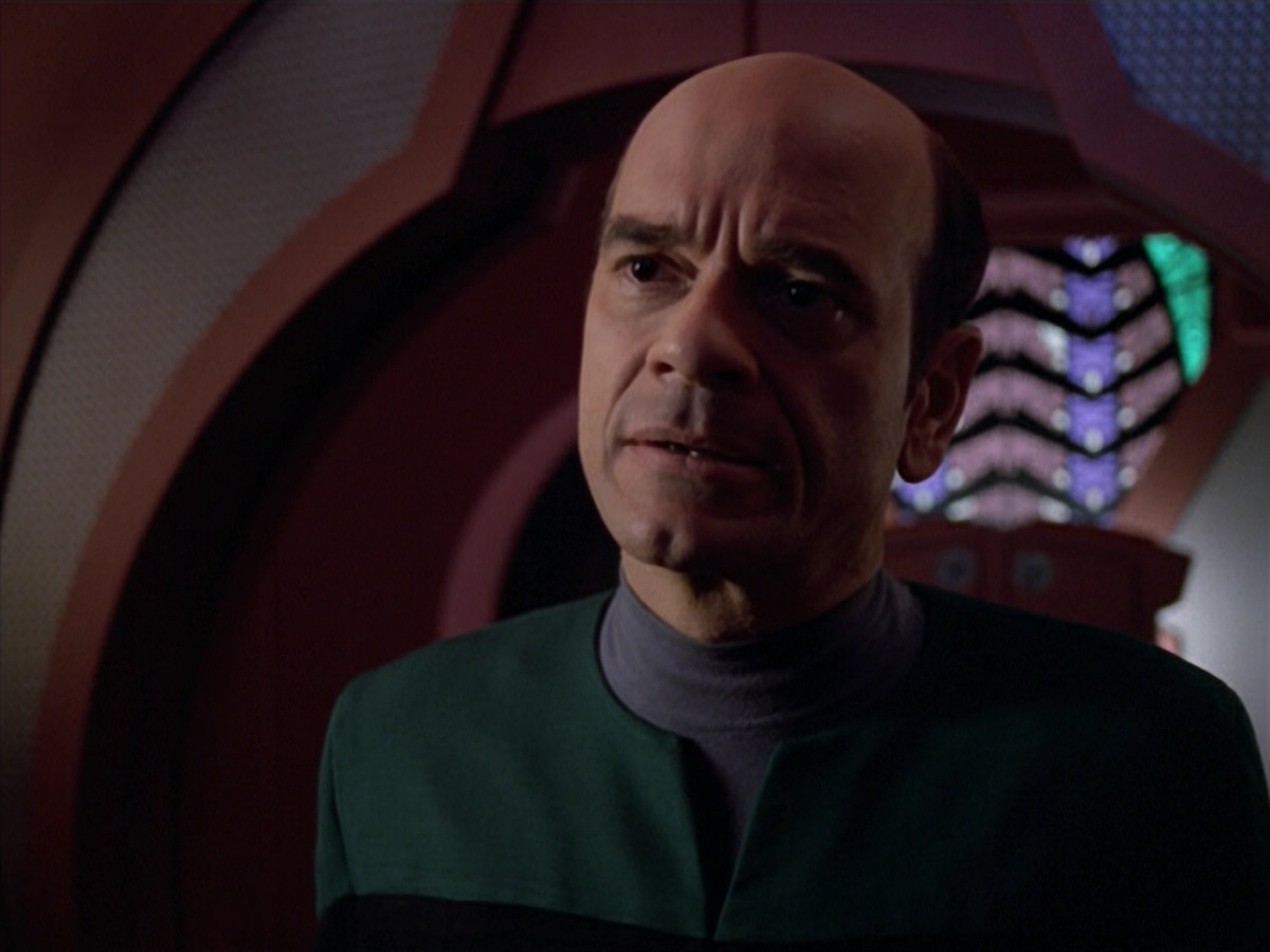 extant_StarTrek_VOY_5x08-NothingHuman_03680.jpg
