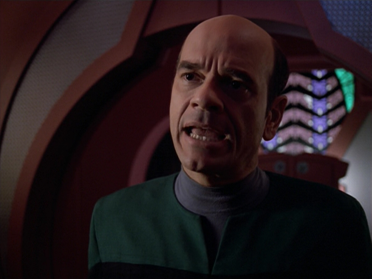 extant_StarTrek_VOY_5x08-NothingHuman_03681.jpg