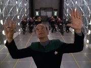 extant_StarTrek_VOY_5x08-NothingHuman_00089.jpg