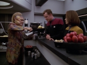 Filename=extant_StarTrek_VOY_5x08-NothingHuman_00178.jpg
Filesize=175KiB
Dimensions=1200x900
Date added=Nov 12, 2019 extant_StarTrek_VOY_5x08-NothingHuman_00178.jpg