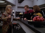 Filename=extant_StarTrek_VOY_5x08-NothingHuman_00182.jpg
Filesize=184KiB
Dimensions=1200x900
Date added=Nov 12, 2019 extant_StarTrek_VOY_5x08-NothingHuman_00182.jpg