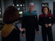 extant_StarTrek_VOY_5x08-NothingHuman_00579.jpg